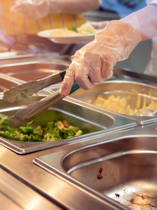 Servizio mensa per anziani a Fusignano